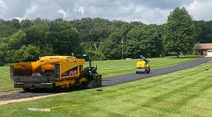 Best Asphalt Driveway Installation  in , AL